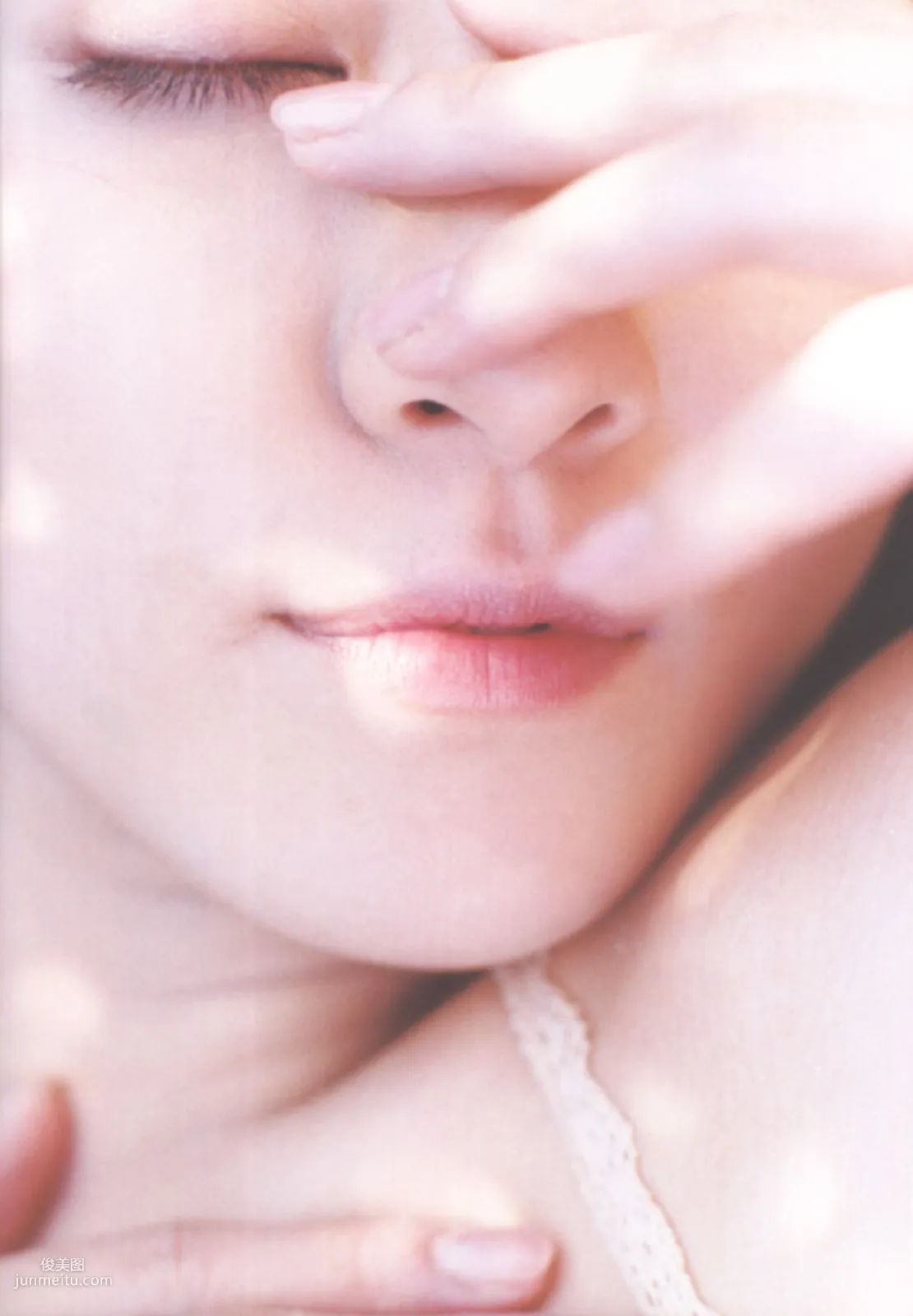 伊藤歩 Ayumi Ito [Photo Book] 月刊シリーズ 060 寫真集 43