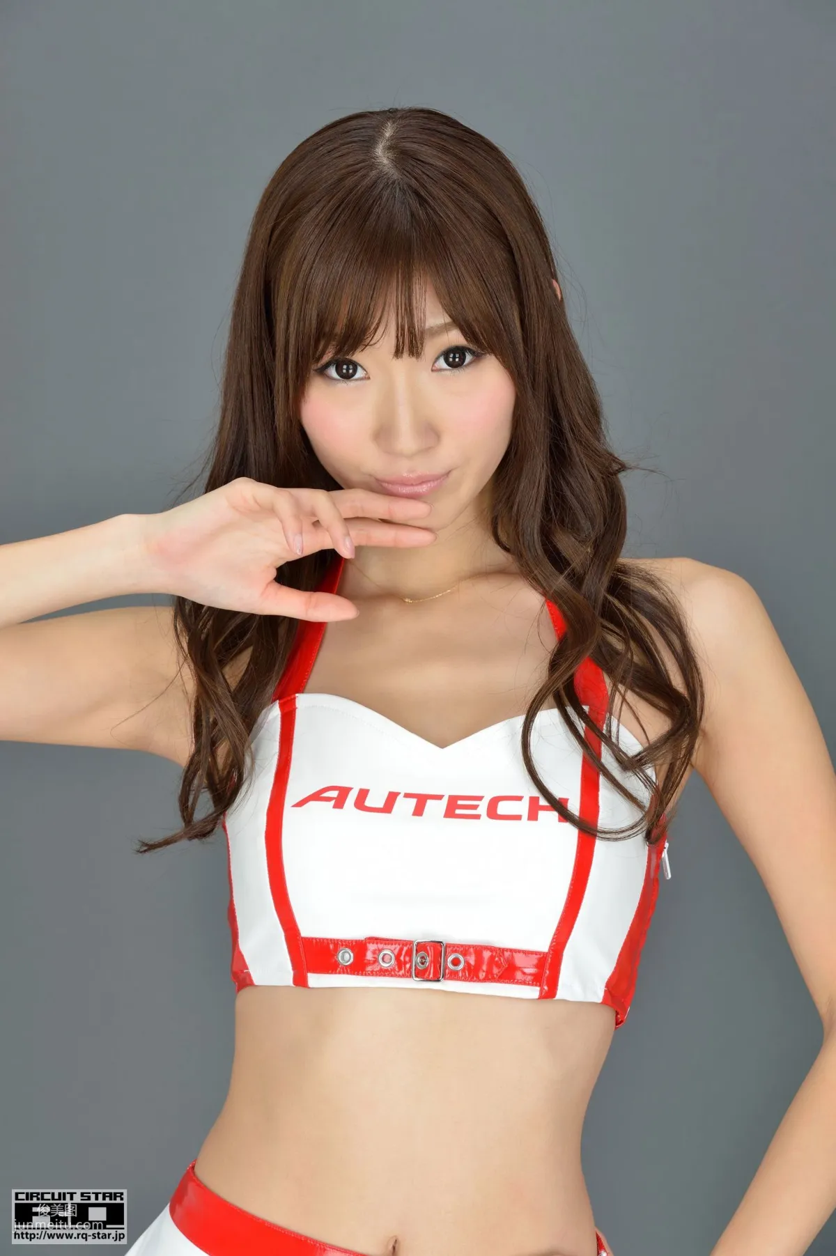 [RQ-STAR] NO.00794 美波千夏 Race Queen 賽車女郎 寫真集 69