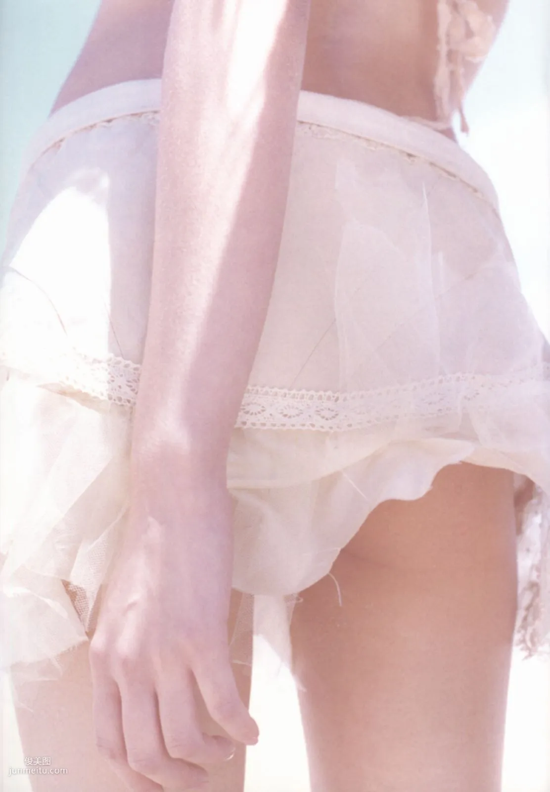 伊藤歩 Ayumi Ito [Photo Book] 月刊シリーズ 060 寫真集 27