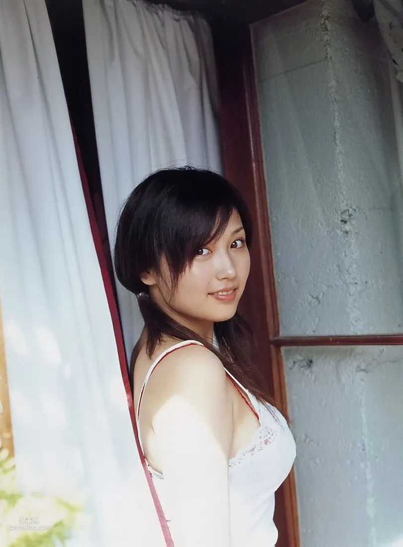 三津谷葉子 《On The Way》 [PB寫真集] 48