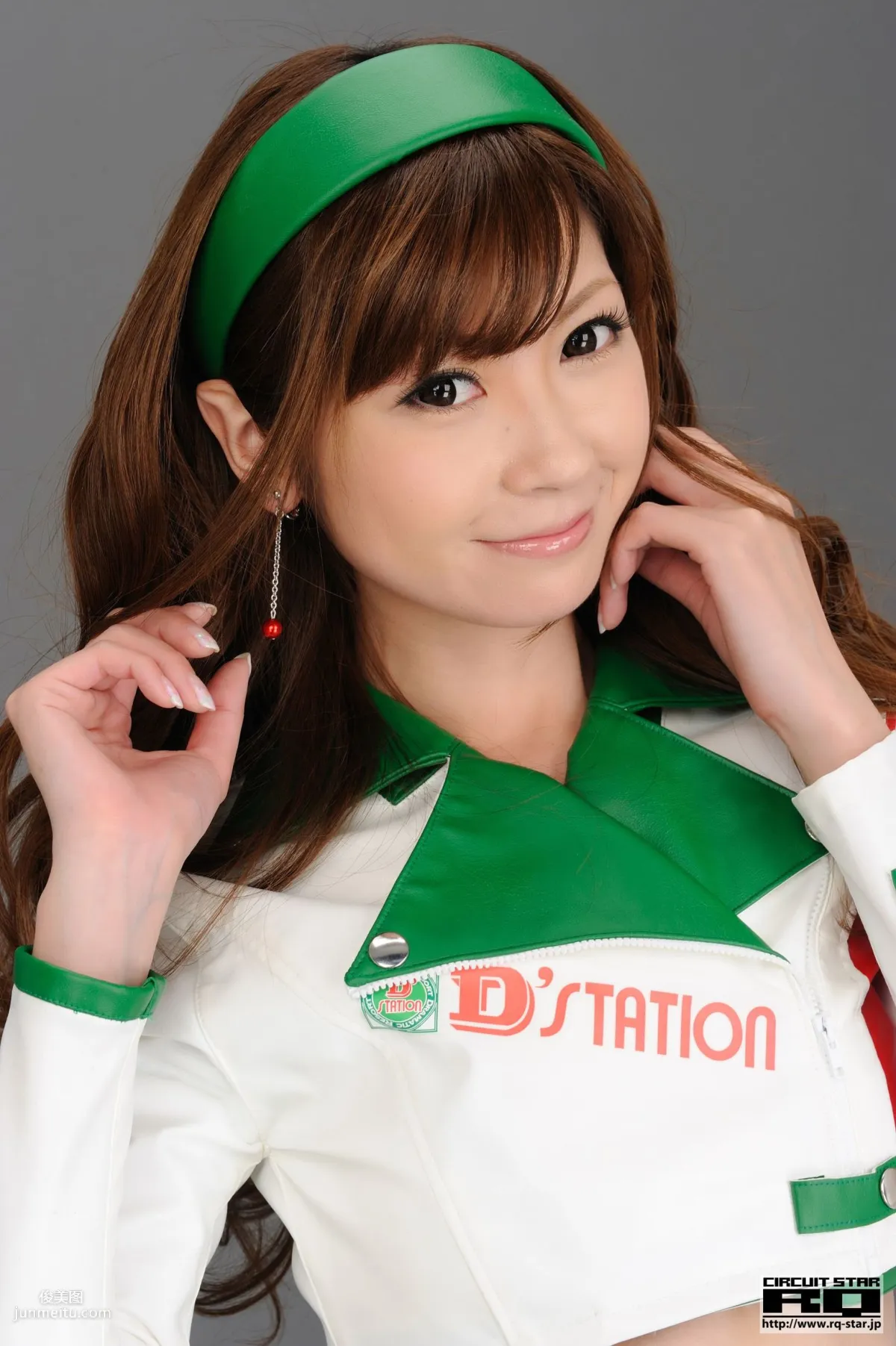 [RQ-STAR] NO.00714 佐崎愛裡 Race Queen 賽車女郎 寫真集 104
