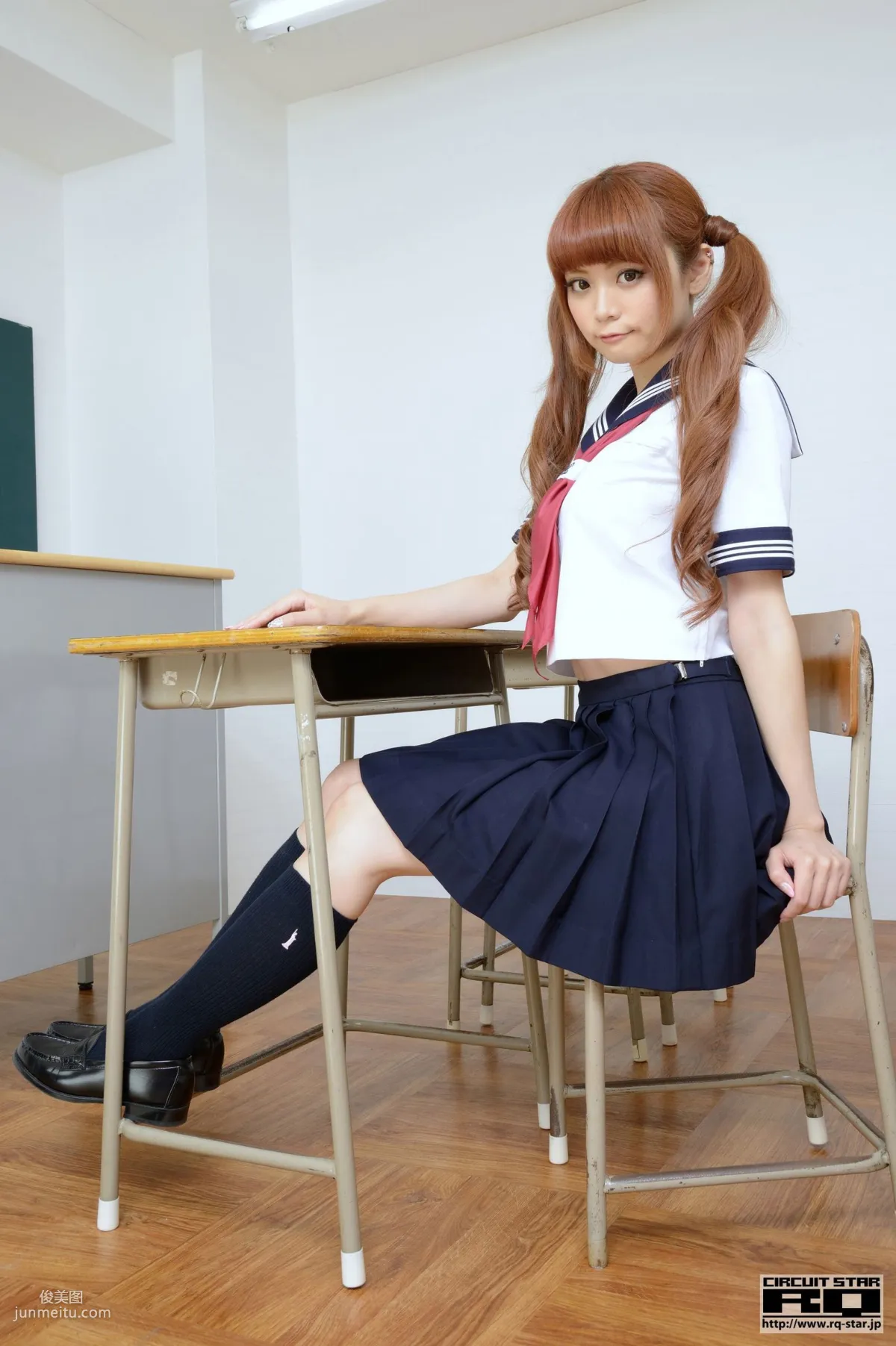 [RQ-STAR] NO.00831 朔矢あいね Sailor Girl 水手服 寫真集 24