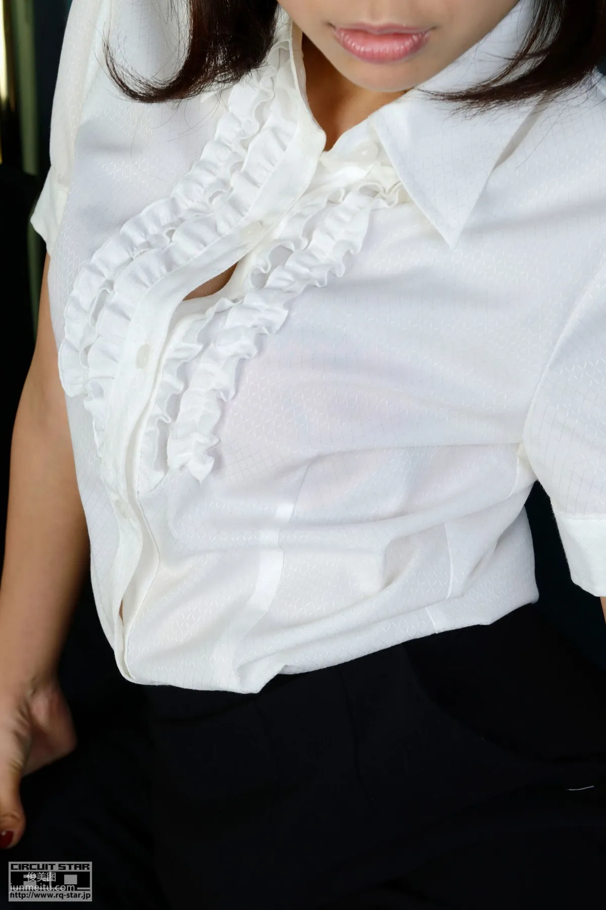 [RQ-STAR] NO.00869 Ayano Suzuki 鈴木あやの Office Lady 寫真集 62
