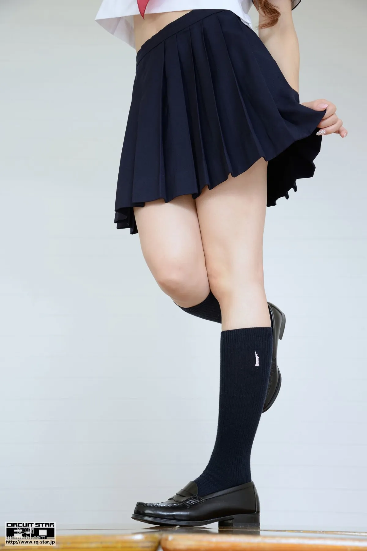 [RQ-STAR] NO.00831 朔矢あいね Sailor Girl 水手服 寫真集 50