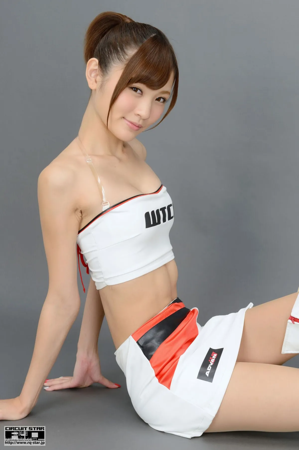 [RQ-STAR] NO.00878 神咲はるか Race Queen 赛车女郎 写真集66