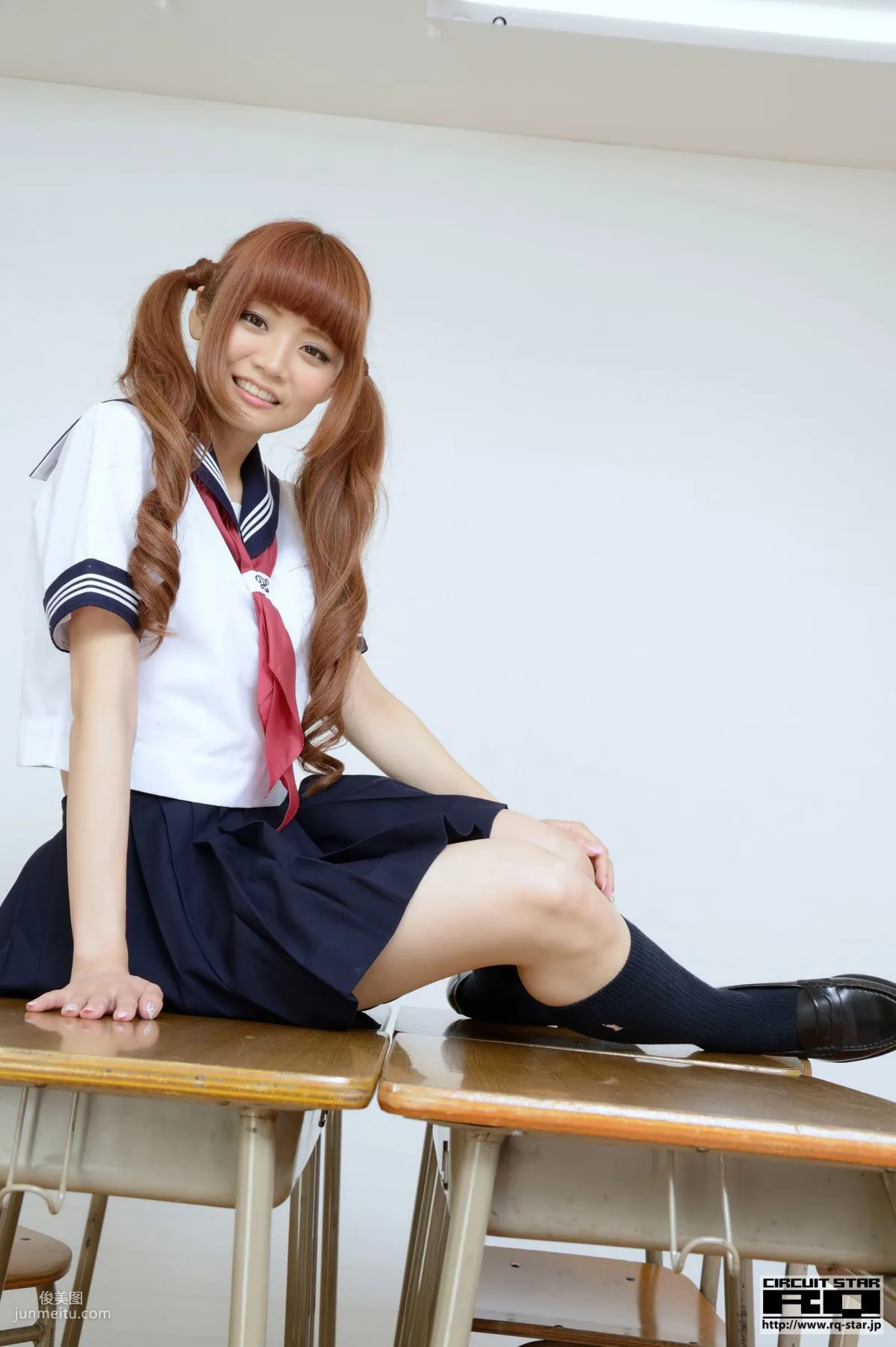 [RQ-STAR] NO.00831 朔矢あいね Sailor Girl 水手服 寫真集 45