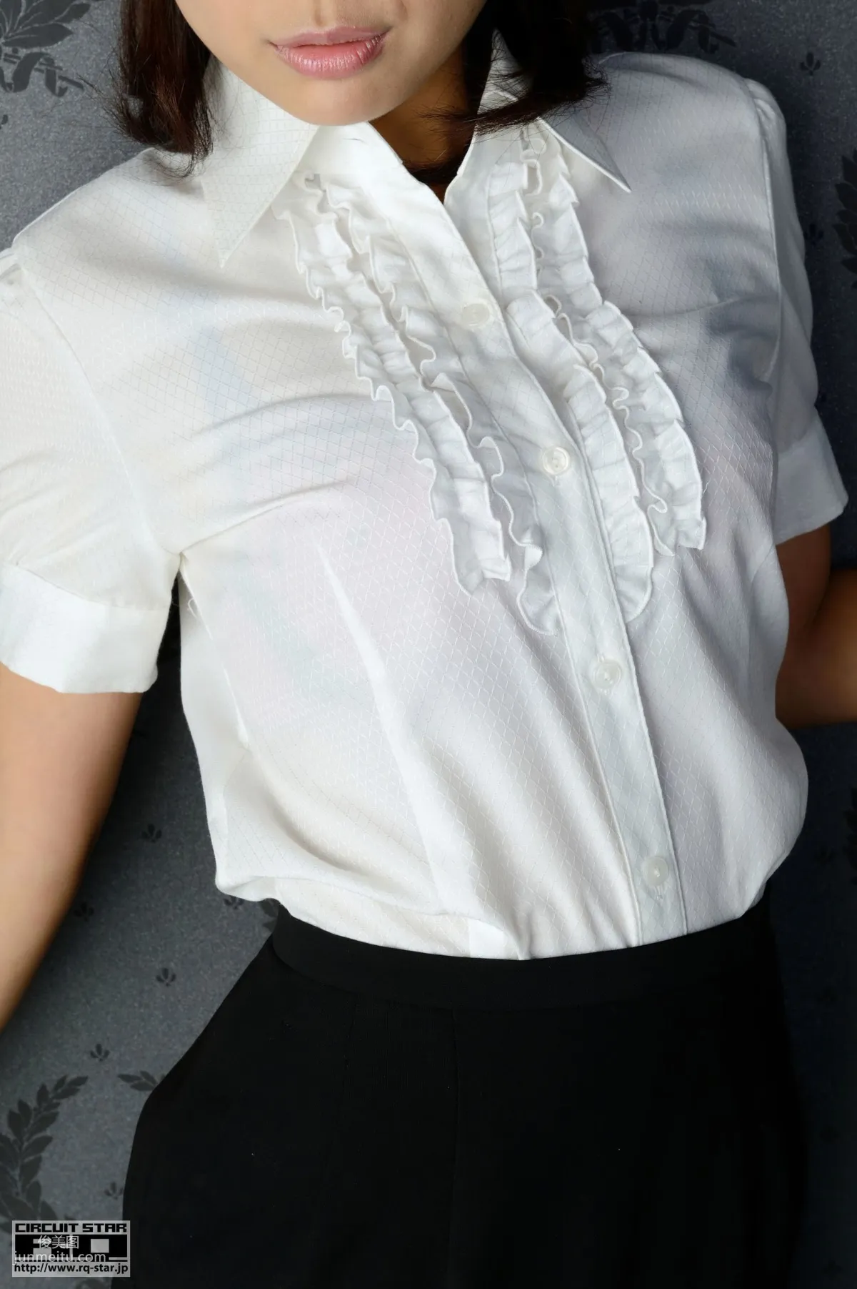 [RQ-STAR] NO.00869 Ayano Suzuki 鈴木あやの Office Lady 寫真集 18
