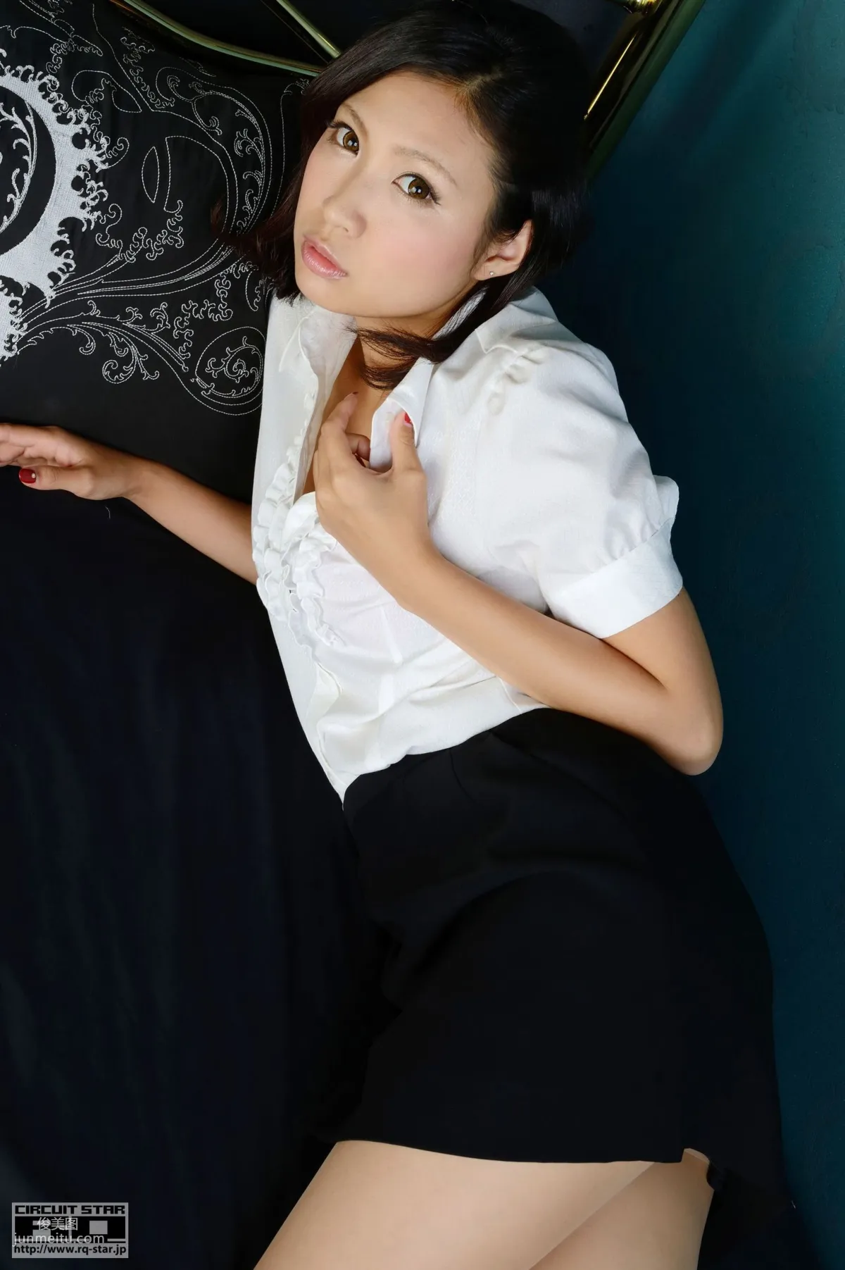 [RQ-STAR] NO.00869 Ayano Suzuki 鈴木あやの Office Lady 寫真集 64