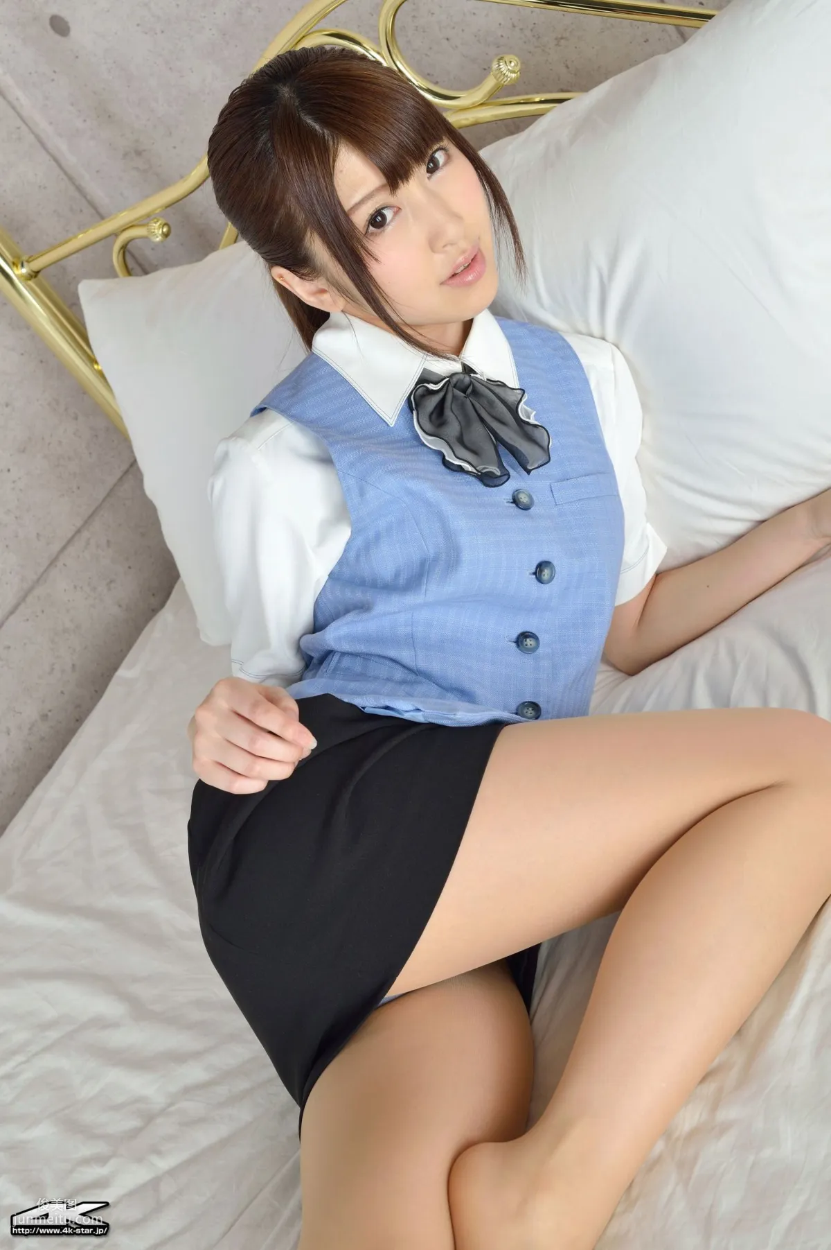 [4K-STAR] NO.00200 譽田みに Office Lady OL制服 寫真集 23