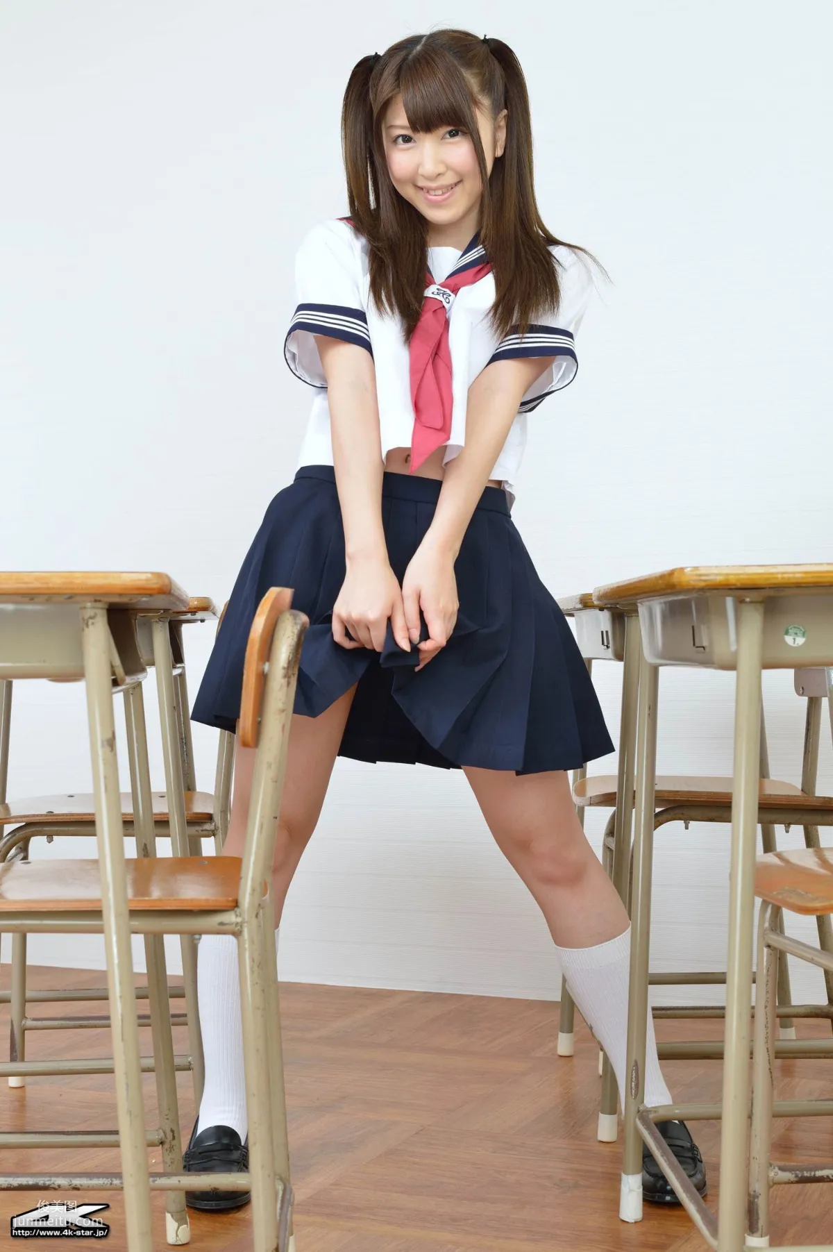[4K-STAR] NO.00204 譽田みに School Girl JK校服 寫真集 26
