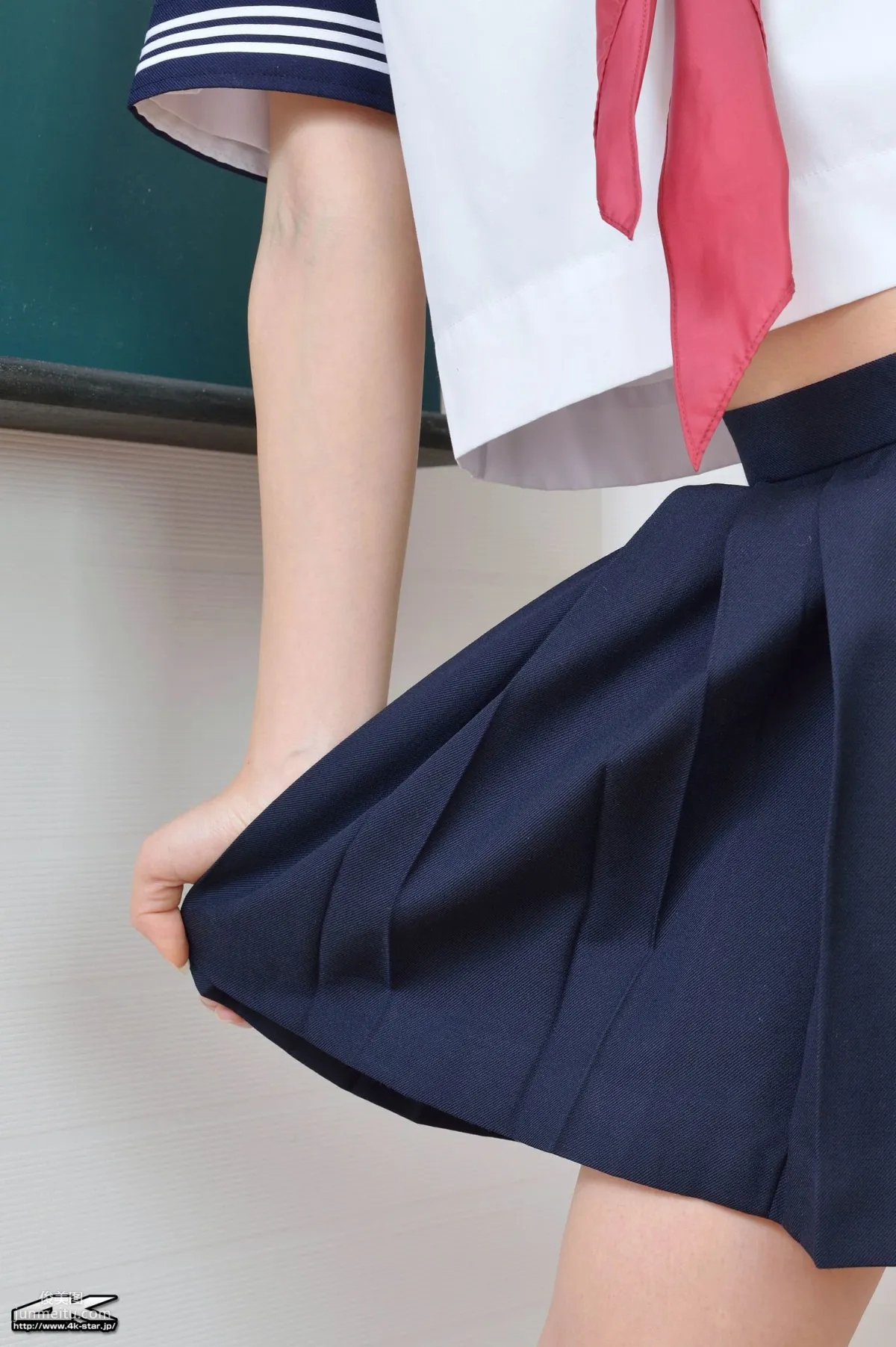 [4K-STAR] NO.00204 譽田みに School Girl JK校服 寫真集 4