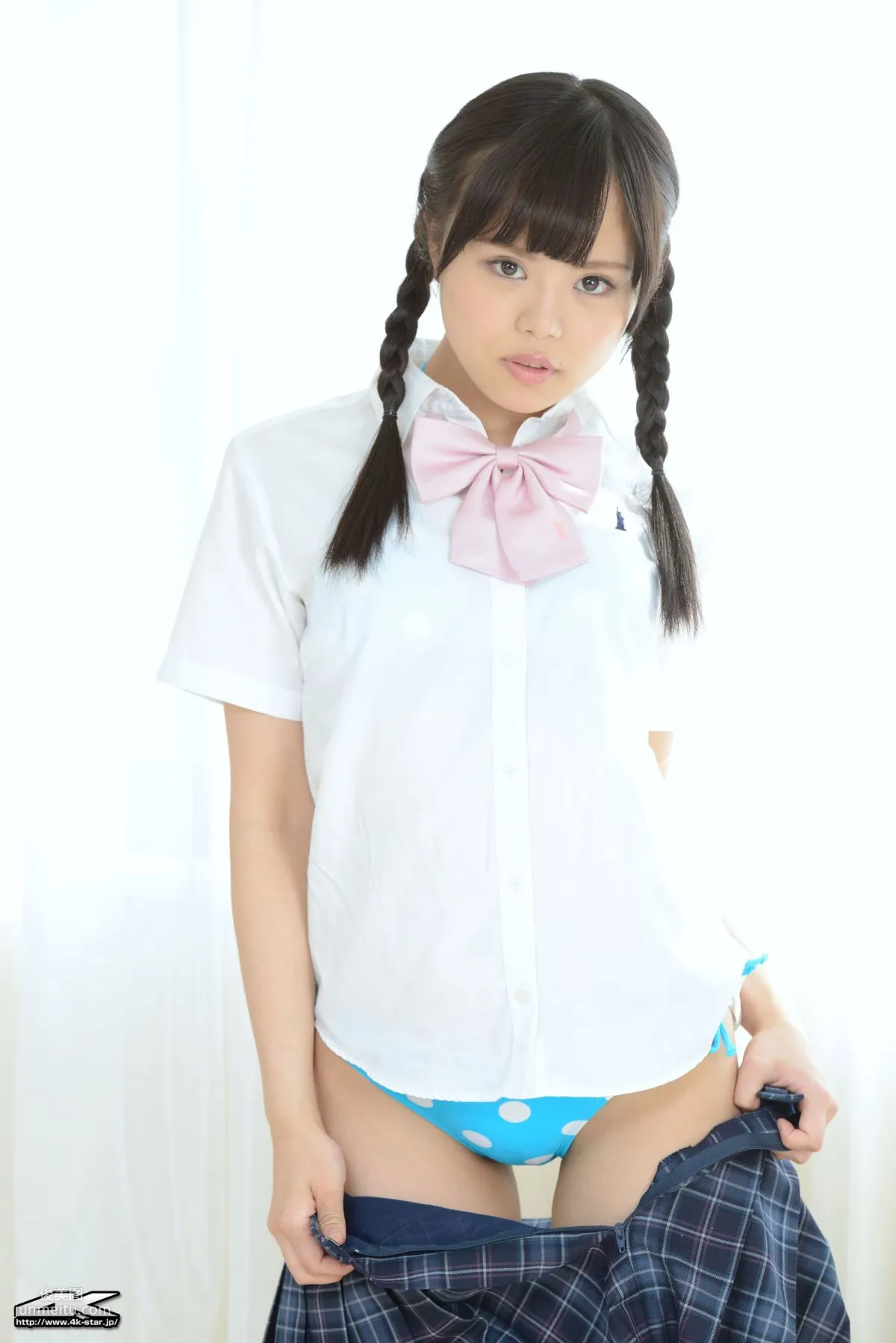[4K-STAR] NO.00321 寶田もえの School Girl JK制服 寫真集 40