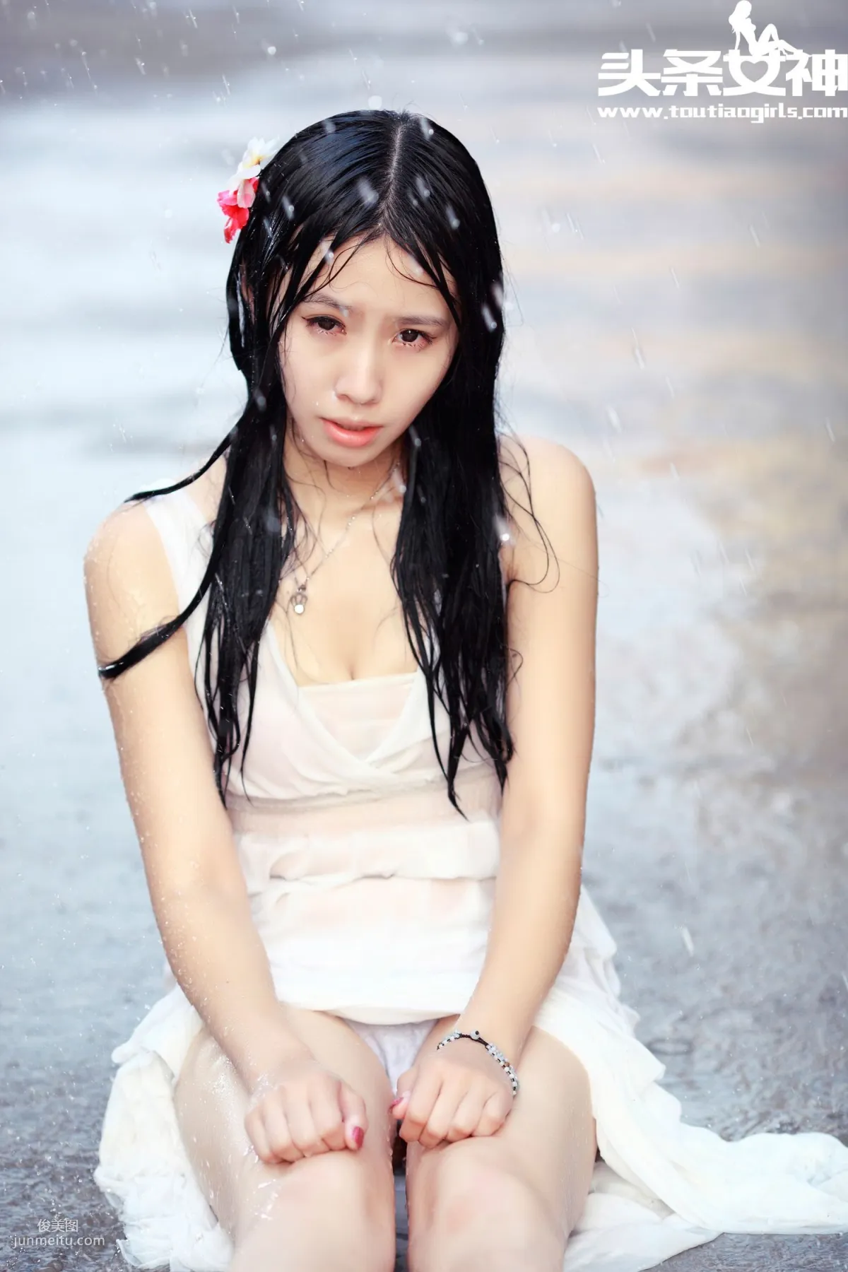 琪琪《异域萝莉》 [头条女神] 写真集19