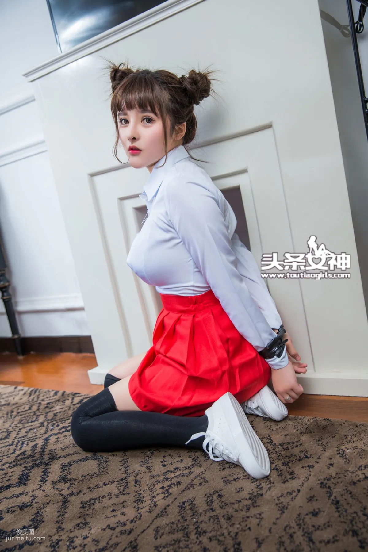楊漫妮《豐乳肥臀小女生捆縛篇》 [頭條女神] VIP專享 寫真集 2