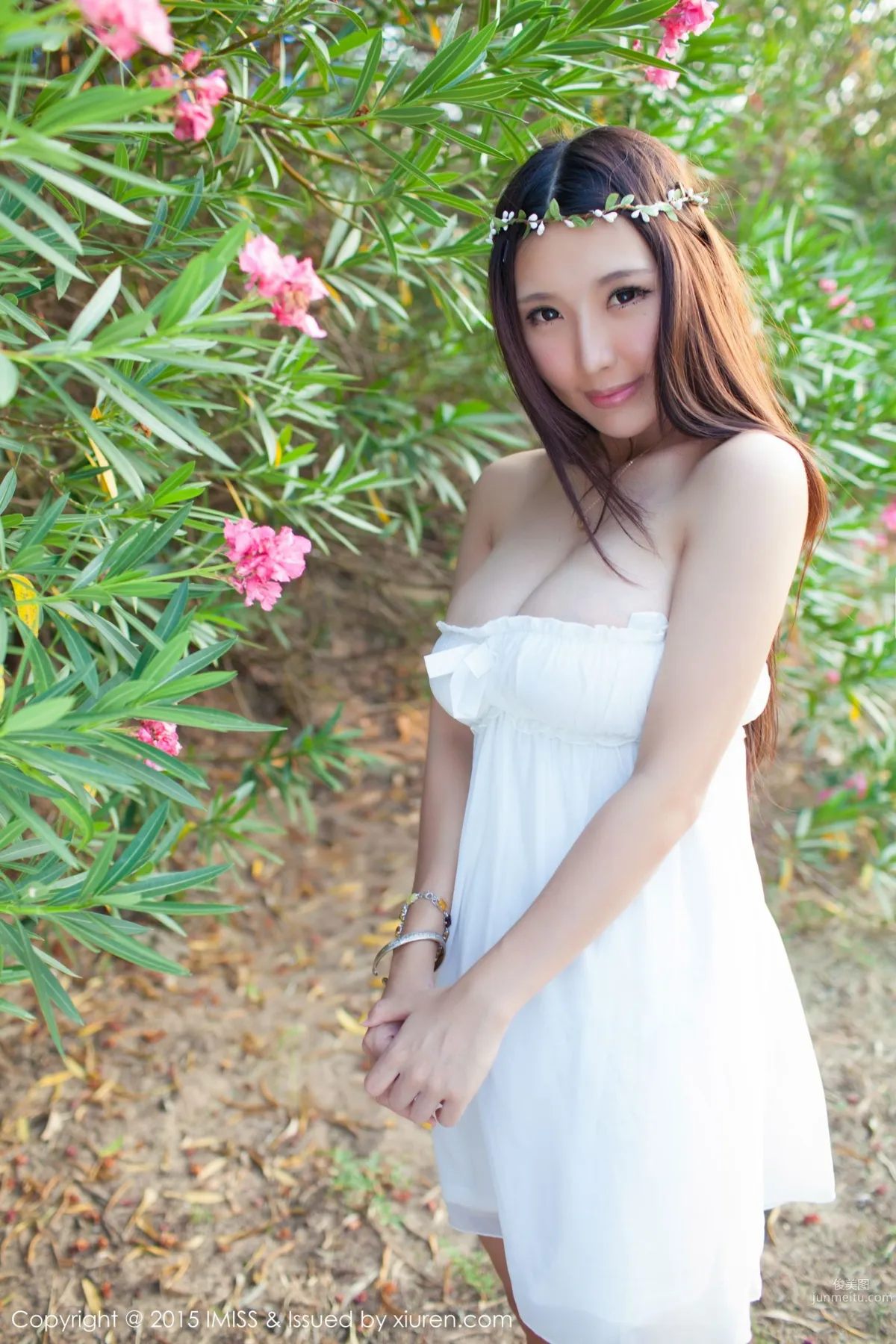 曉茜sunny《爆乳少女》 [愛蜜社IMiss] Vol.001 寫真集 56
