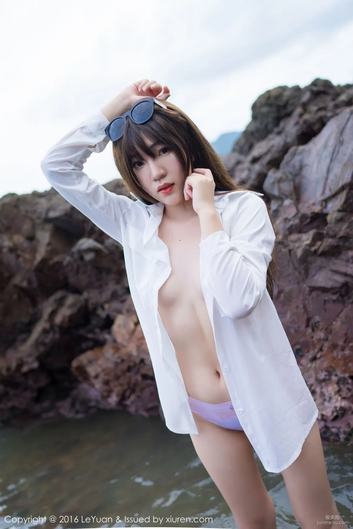 冷不丁《比基尼+白襯衫誘惑》 [星樂園LeYuan] Vol.012 寫真集 24