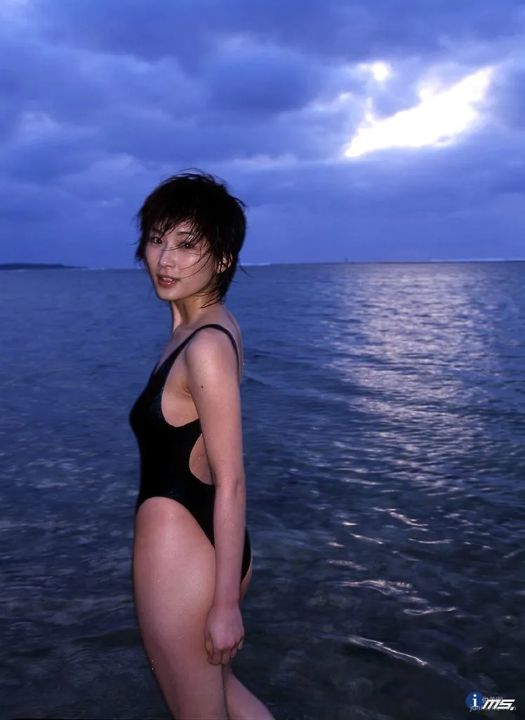 [@misty] No.046 Aya Onoue 尾上綾 写真集3