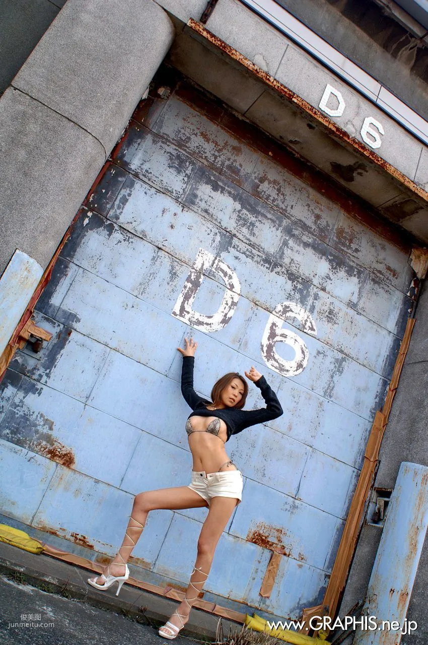 草凪純/草风纯《The Feeling's Mutual》 [Graphis] Gals 写真集7