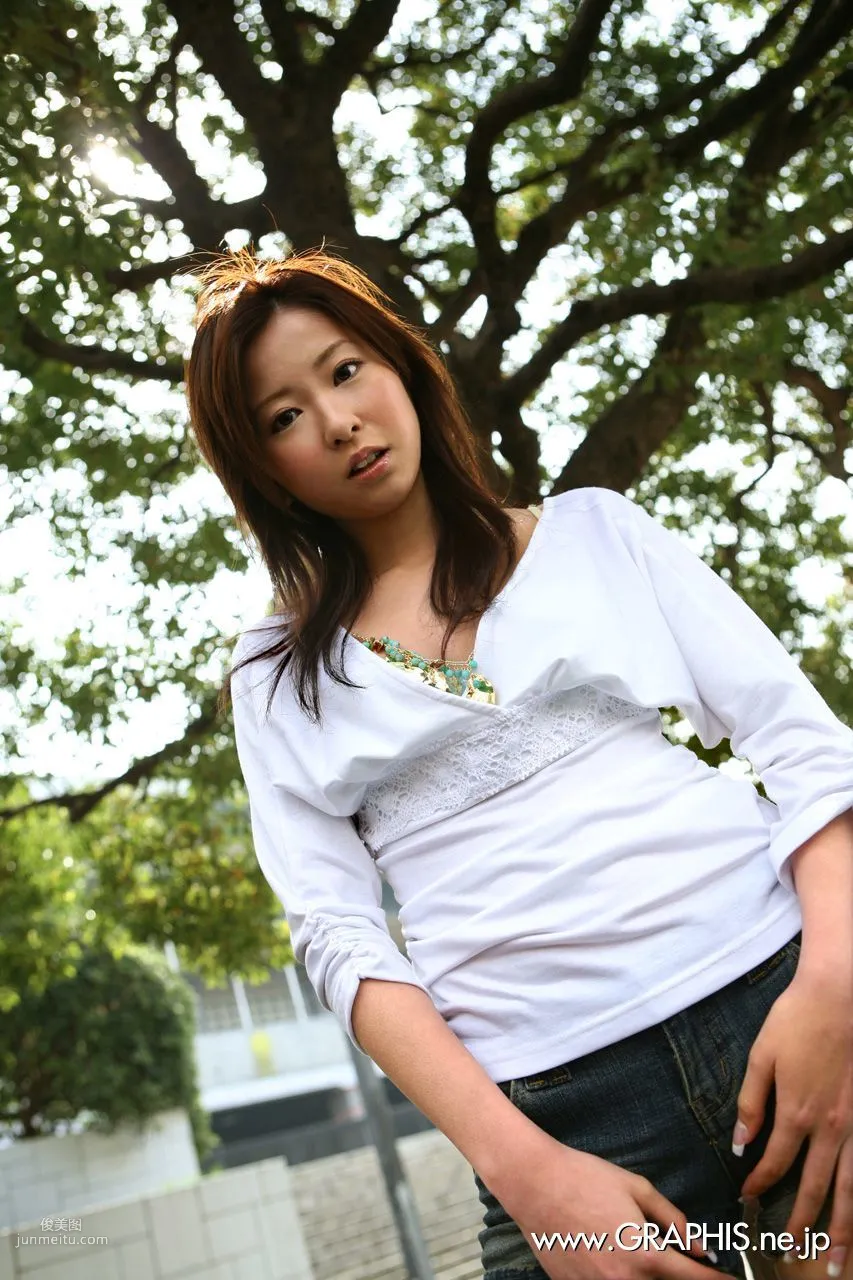 Nana Otone 乙音奈々 [Graphis] First Gravure 初脫ぎ娘 寫真集 4