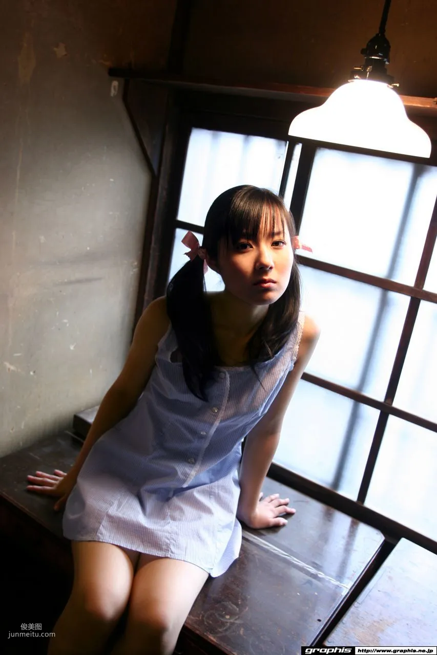 戀野戀《Eanadu Hath Come》 [Graphis] Gals 寫真集 19