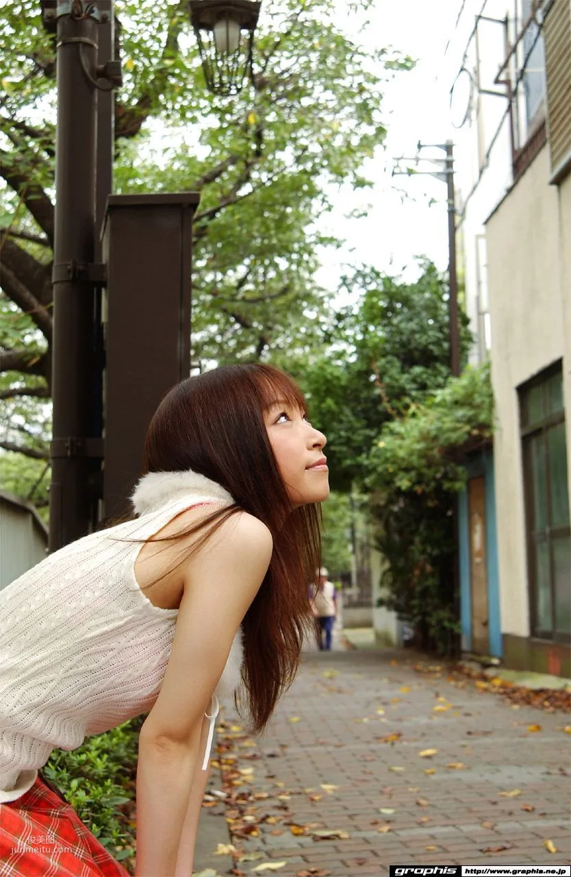 桃瀬えみる/桃瀨惠美流 《Ruby Marmalade》 [Graphis] Gals 写真集3