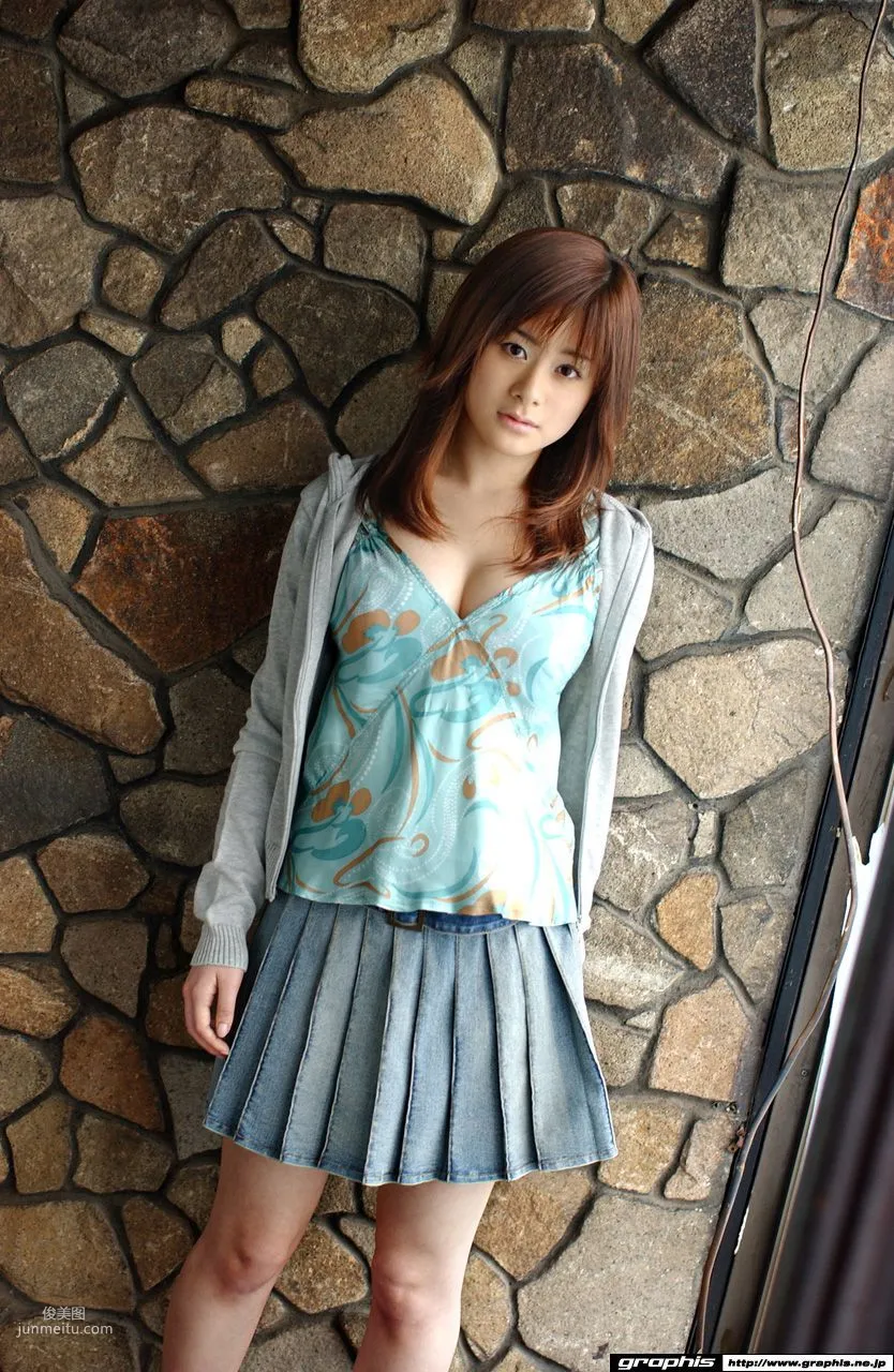 相田すみれ/相田紫羅蘭《My Breath》 [Graphis] Gals 寫真集 1