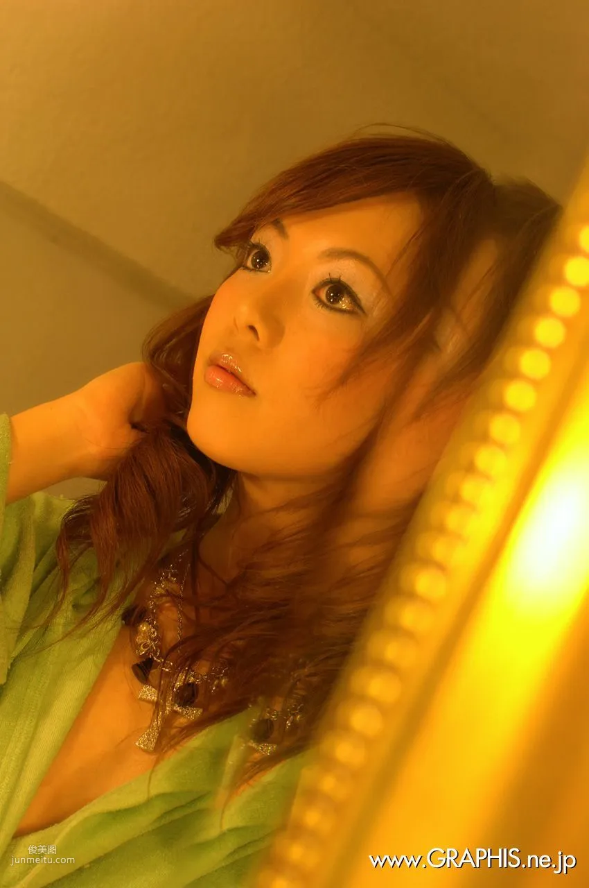Yuna Asai 淺井優奈 [Graphis] First Gravure 初脫ぎ娘 寫真集 18