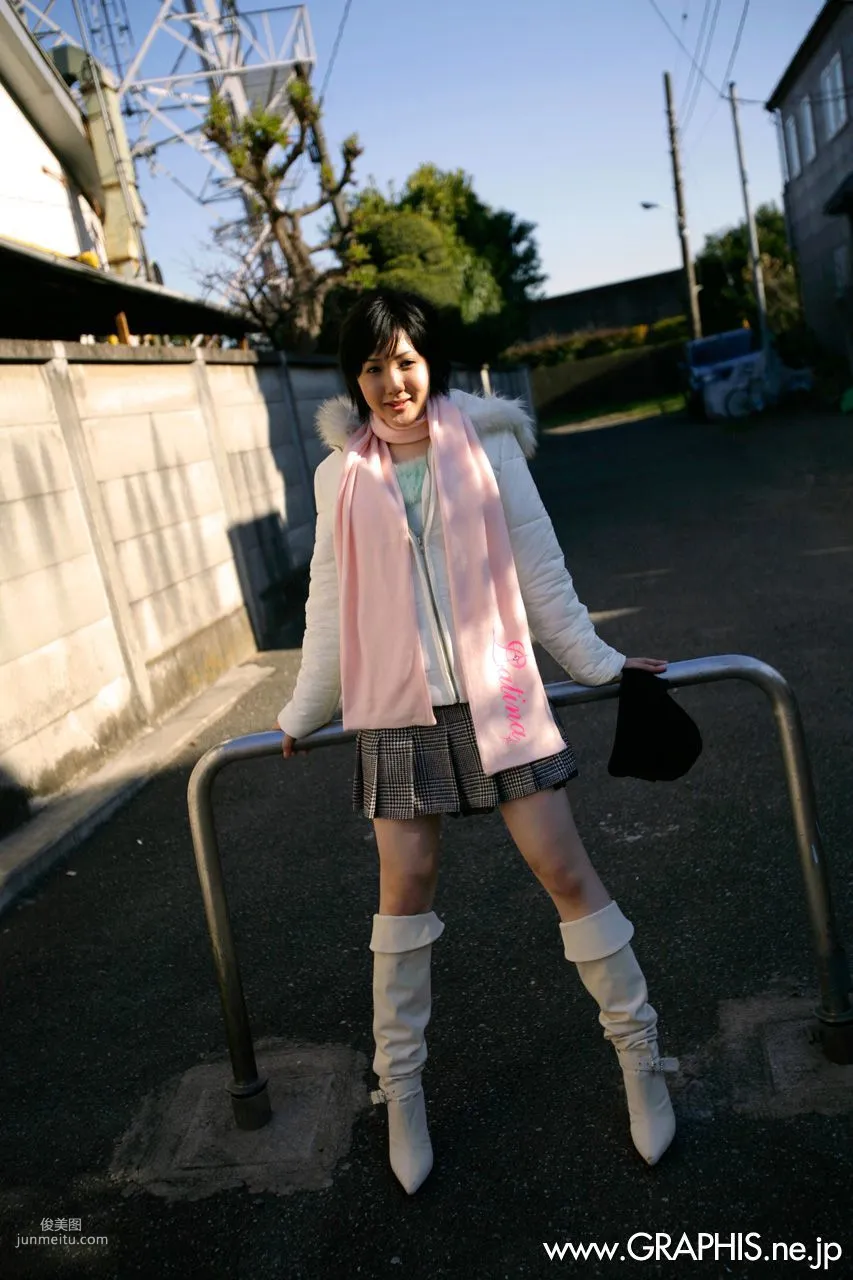 Uran Minami 南優蘭 [Graphis] First Gravure 初脫ぎ娘 寫真集 22