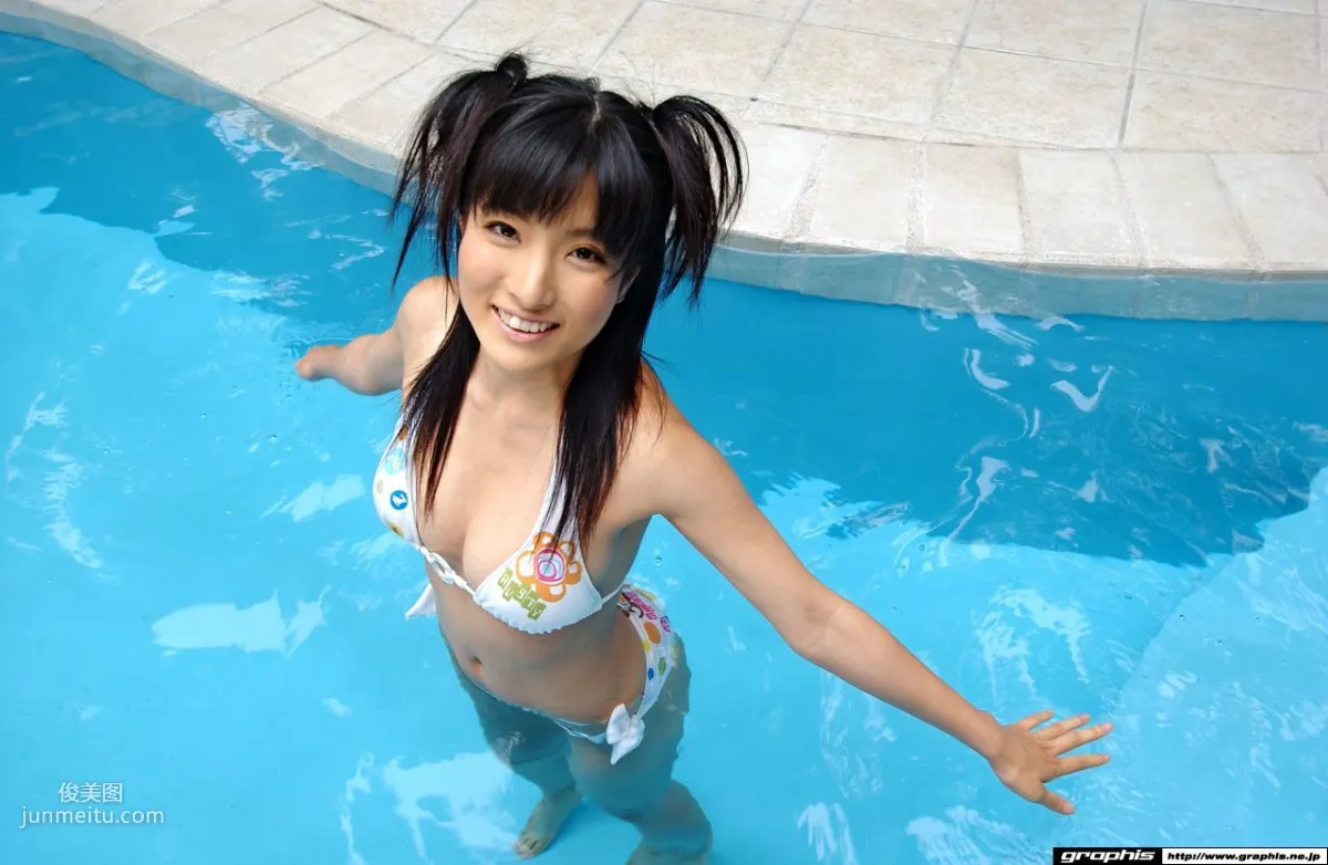天海麗 《British Hair》 [Graphis] Gals 寫真集 26