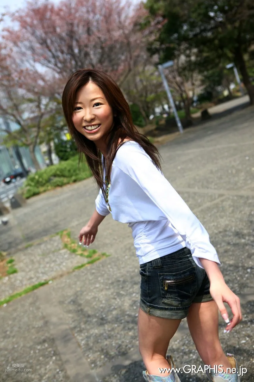 Nana Otone 乙音奈々 [Graphis] First Gravure 初脫ぎ娘 寫真集 10