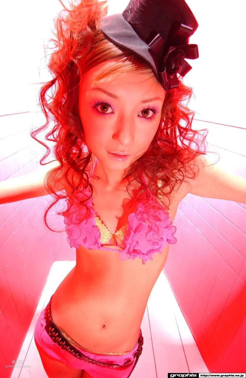 Nao./小池ひとみ《Pinky Punk》 [Graphis] Gals 写真集22
