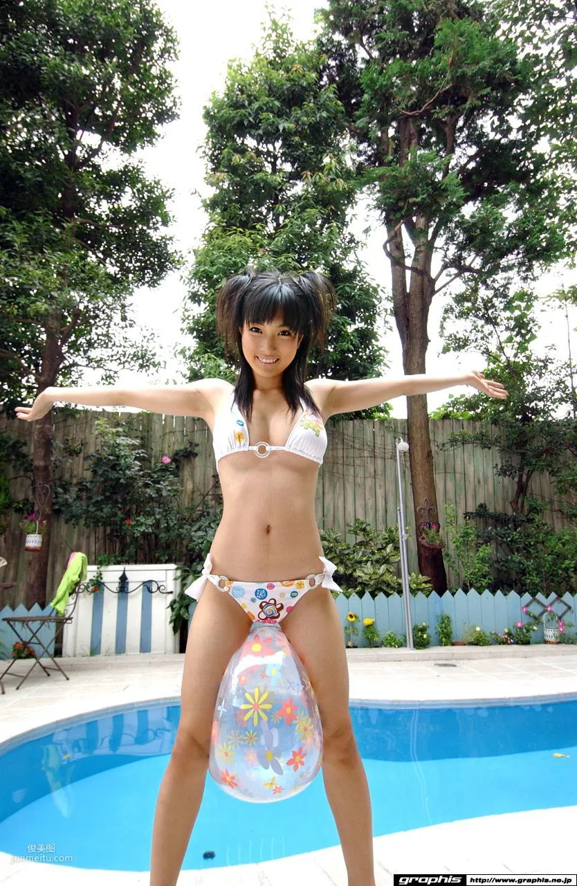 天海麗 《British Hair》 [Graphis] Gals 寫真集 24