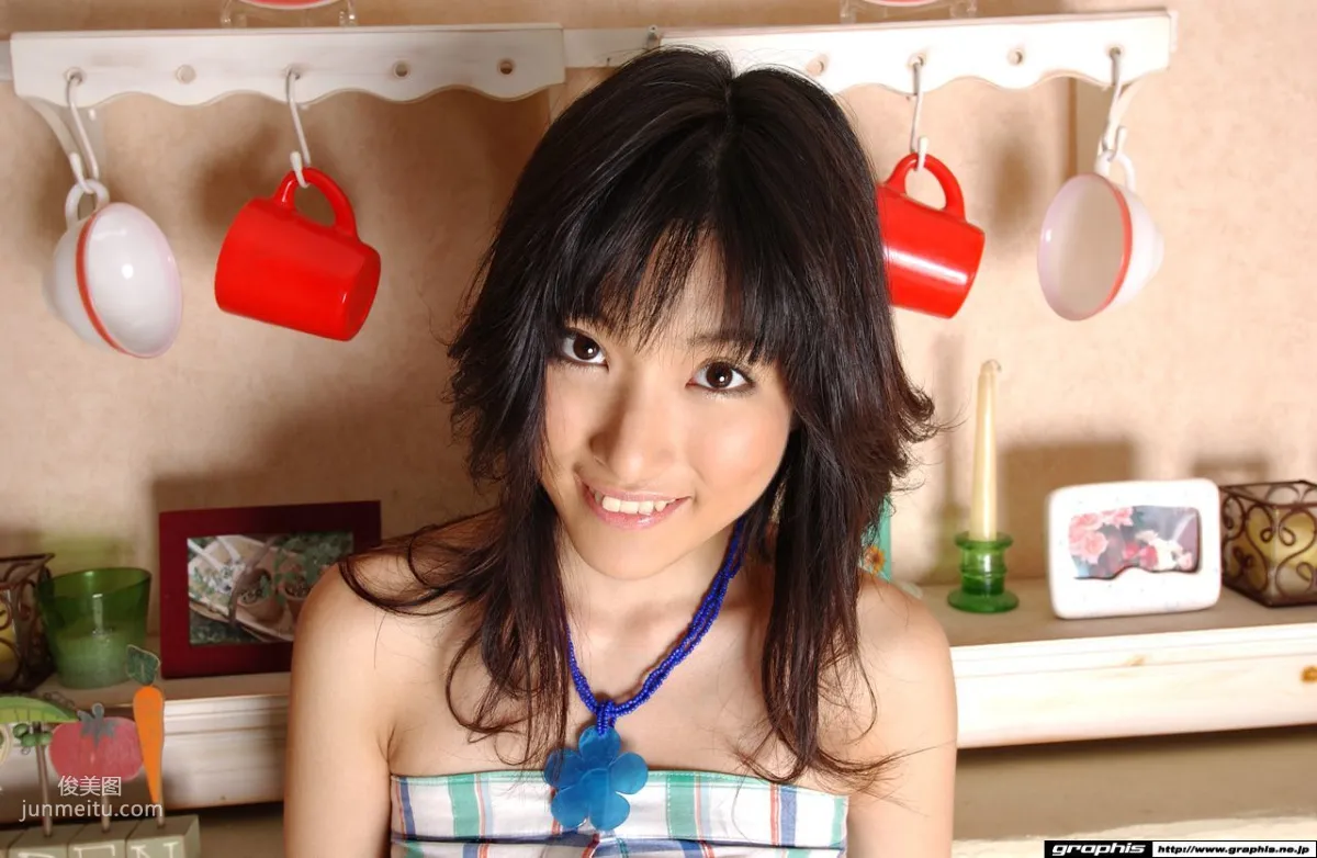 天海麗 《British Hair》 [Graphis] Gals 寫真集 16