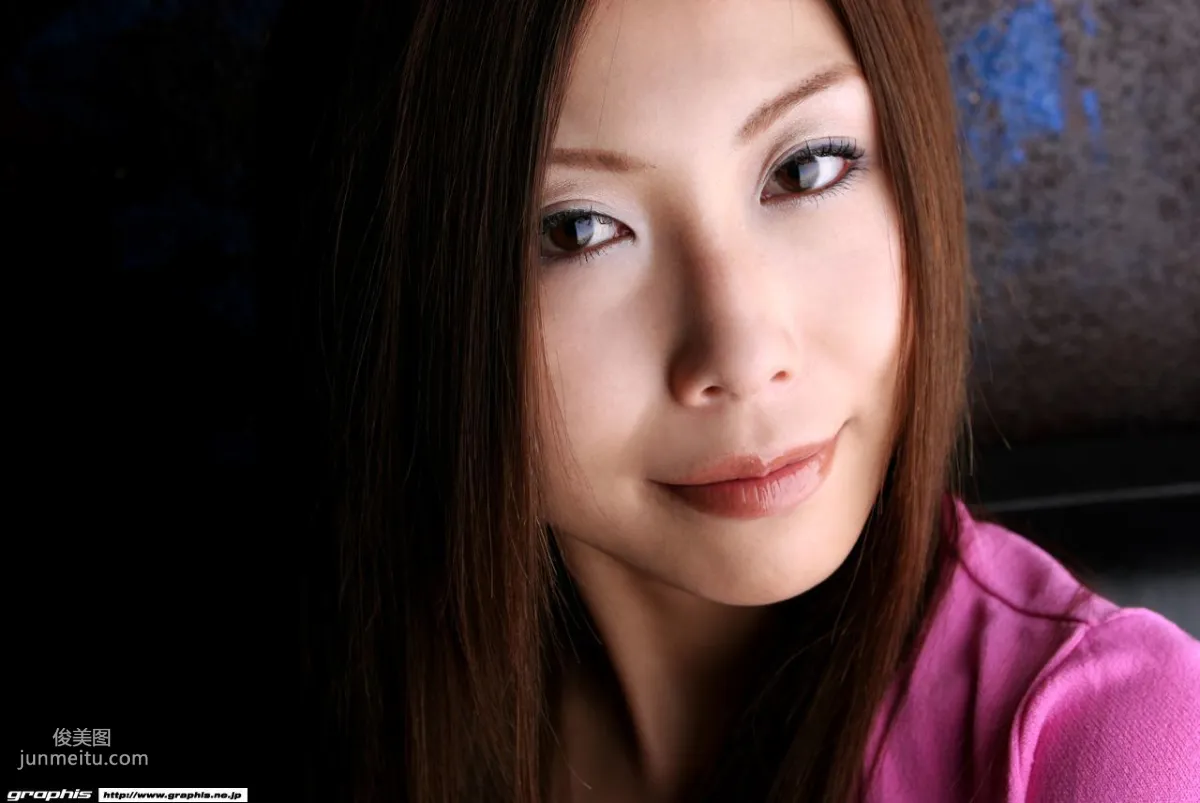 [Graphis] First Gravure 初脫ぎ娘 Seira Misaki 三咲せいら 寫真集 18