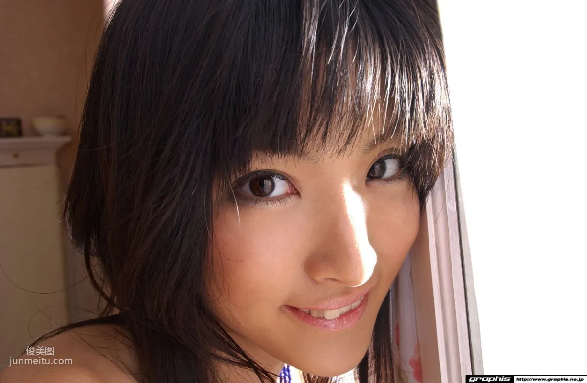 天海麗 《British Hair》 [Graphis] Gals 寫真集 20
