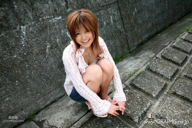 Hitomi Yoshino 吉乃ひとみ 《Eternal Pulse》 [Graphis] Gals 寫真集