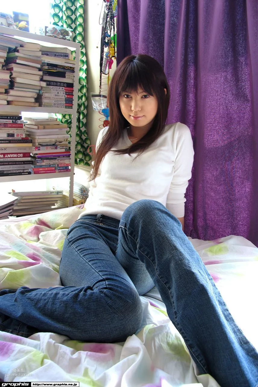 藤森くらら/英裡奈 [Graphis] First Gravure 初脫ぎ娘 寫真集 9