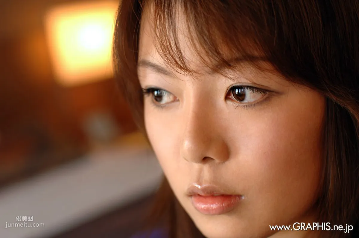 Yuna Asai 淺井優奈 [Graphis] First Gravure 初脫ぎ娘 寫真集 12