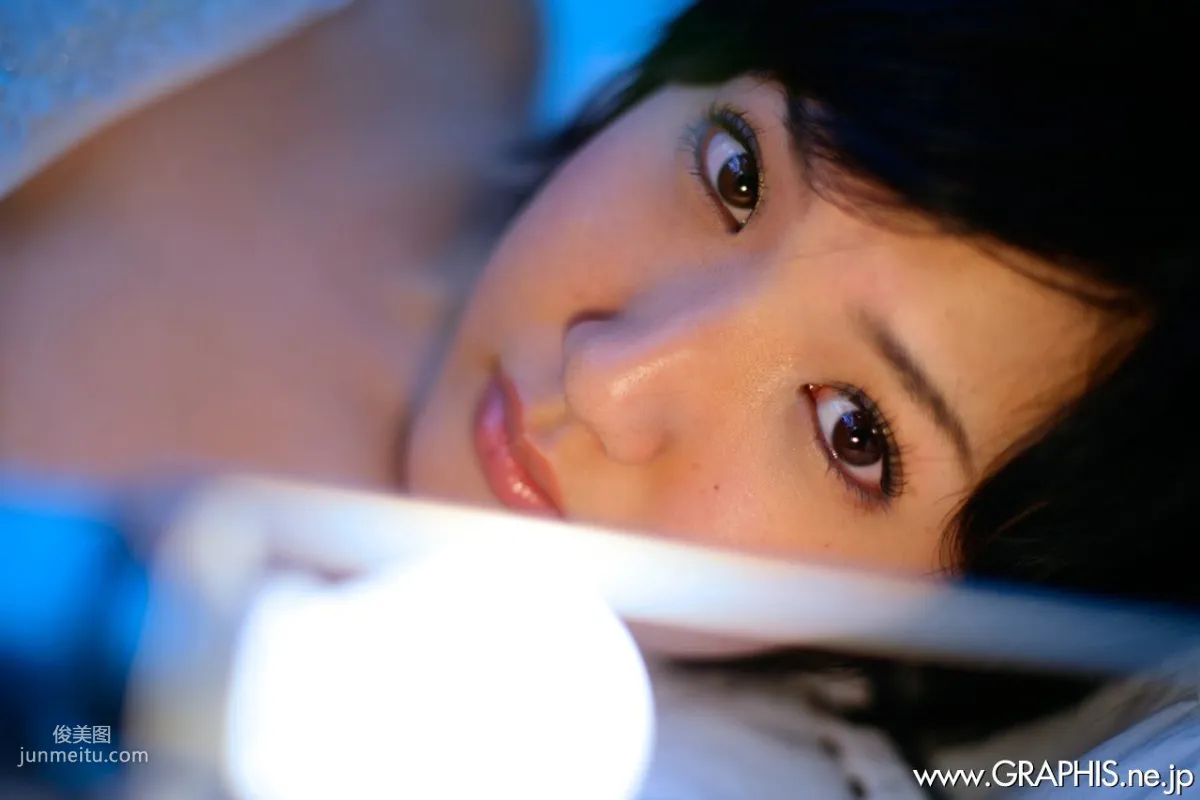 Uran Minami 南優蘭 [Graphis] First Gravure 初脫ぎ娘 寫真集 23