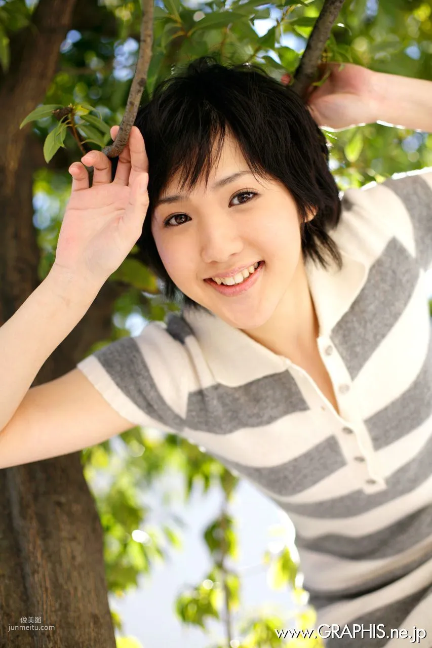Uran Minami 南優蘭 [Graphis] First Gravure 初脫ぎ娘 寫真集 12