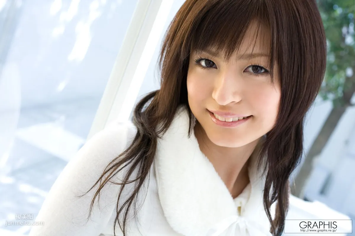 Misaki Mori 森美咲 [Graphis] First Gravure 初脫ぎ娘 寫真集 2