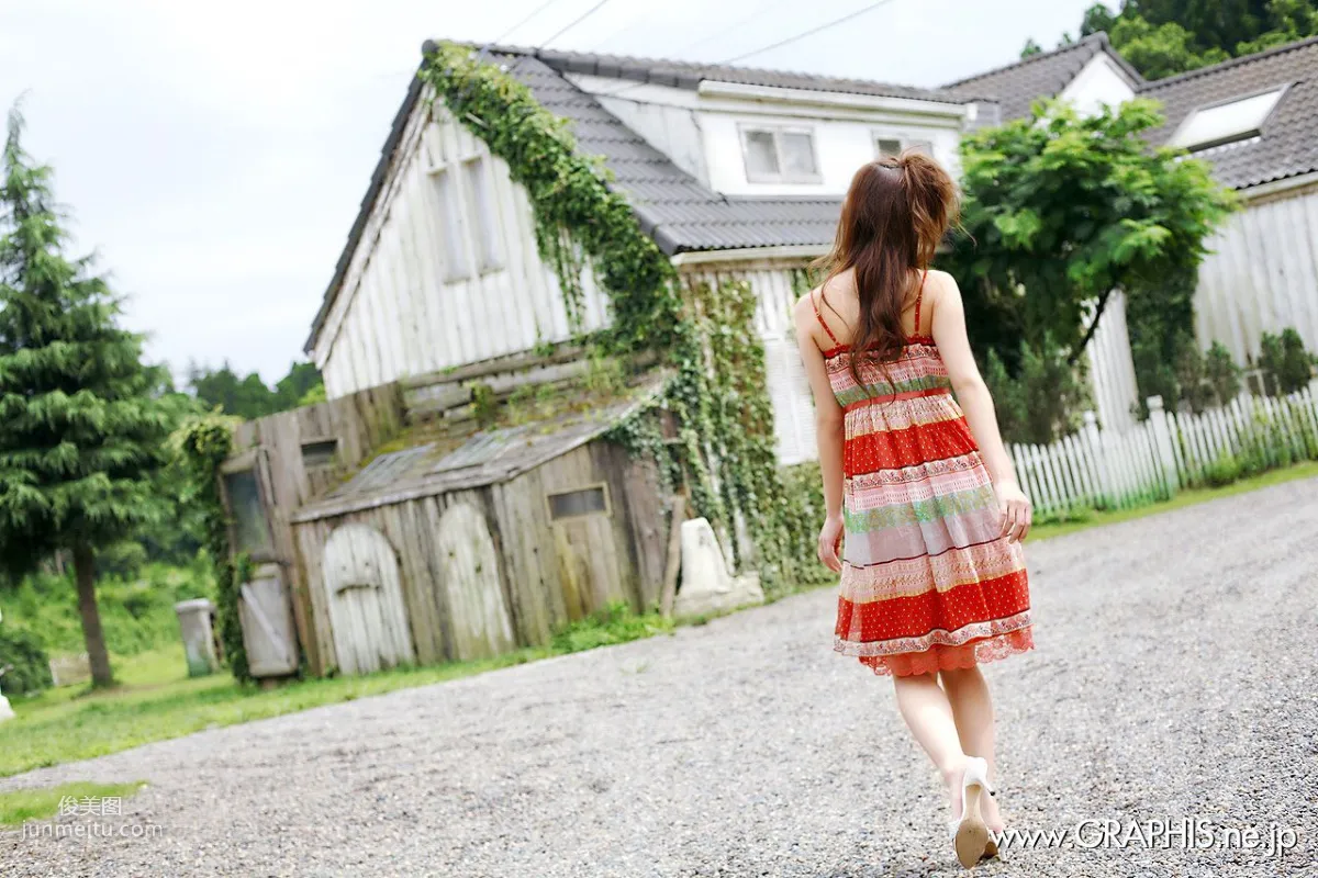 Ayumi Kobayashi 小林愛弓 [Graphis] First Gravure 初脫ぎ娘 寫真集 12