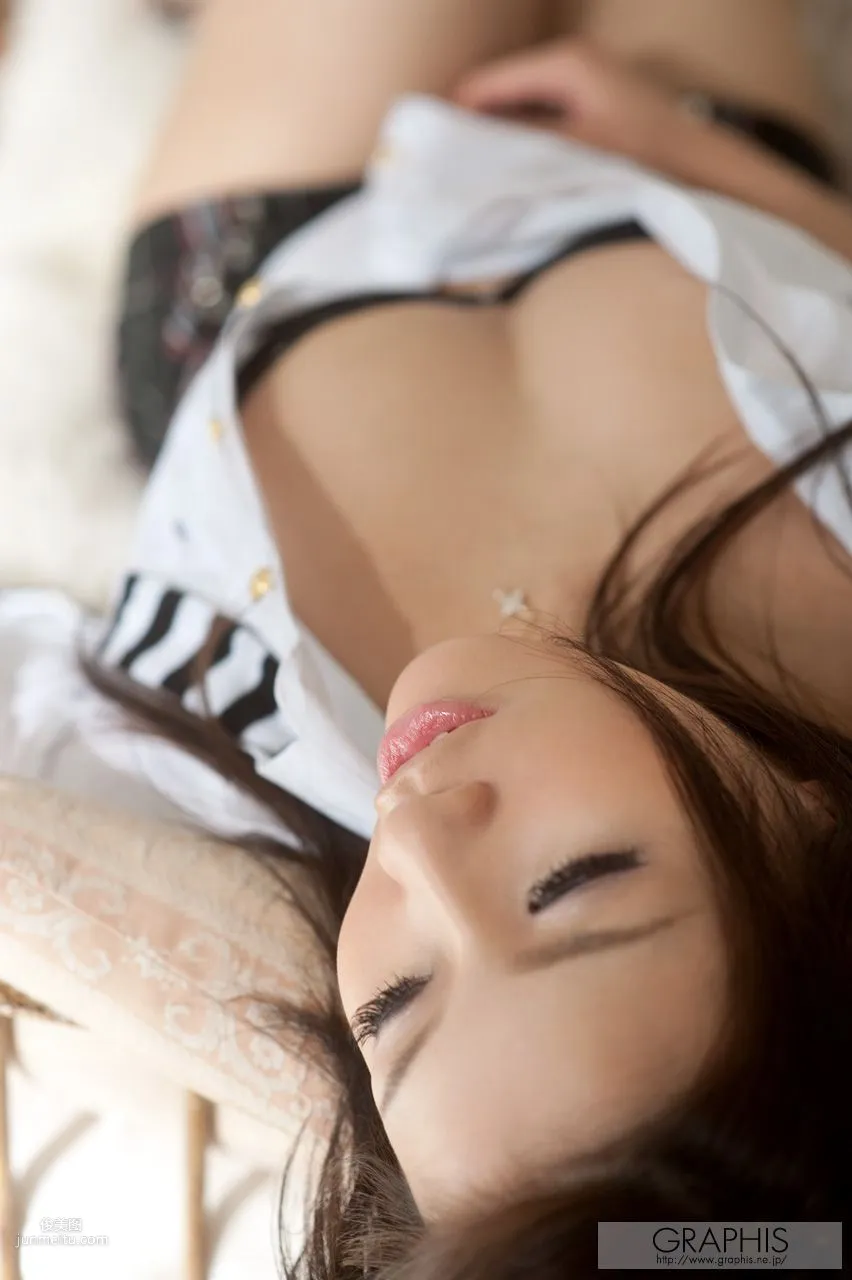 Rinka Aiuchi 愛内梨花 [Graphis] First Gravure 初脫ぎ娘 寫真集 15