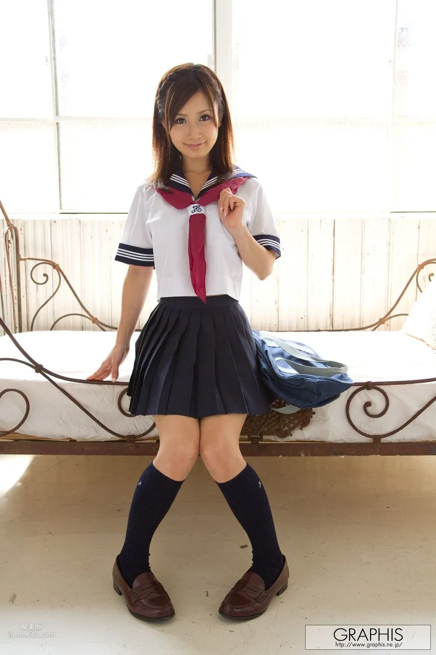 小島みなみ/小島南《KOJIMiiiiiNA》 [Graphis] Gals 寫真集 18