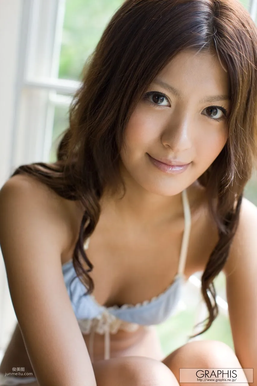 Yuki Asada 麻田有希 [Graphis] First Gravure 初脫ぎ娘 寫真集 13