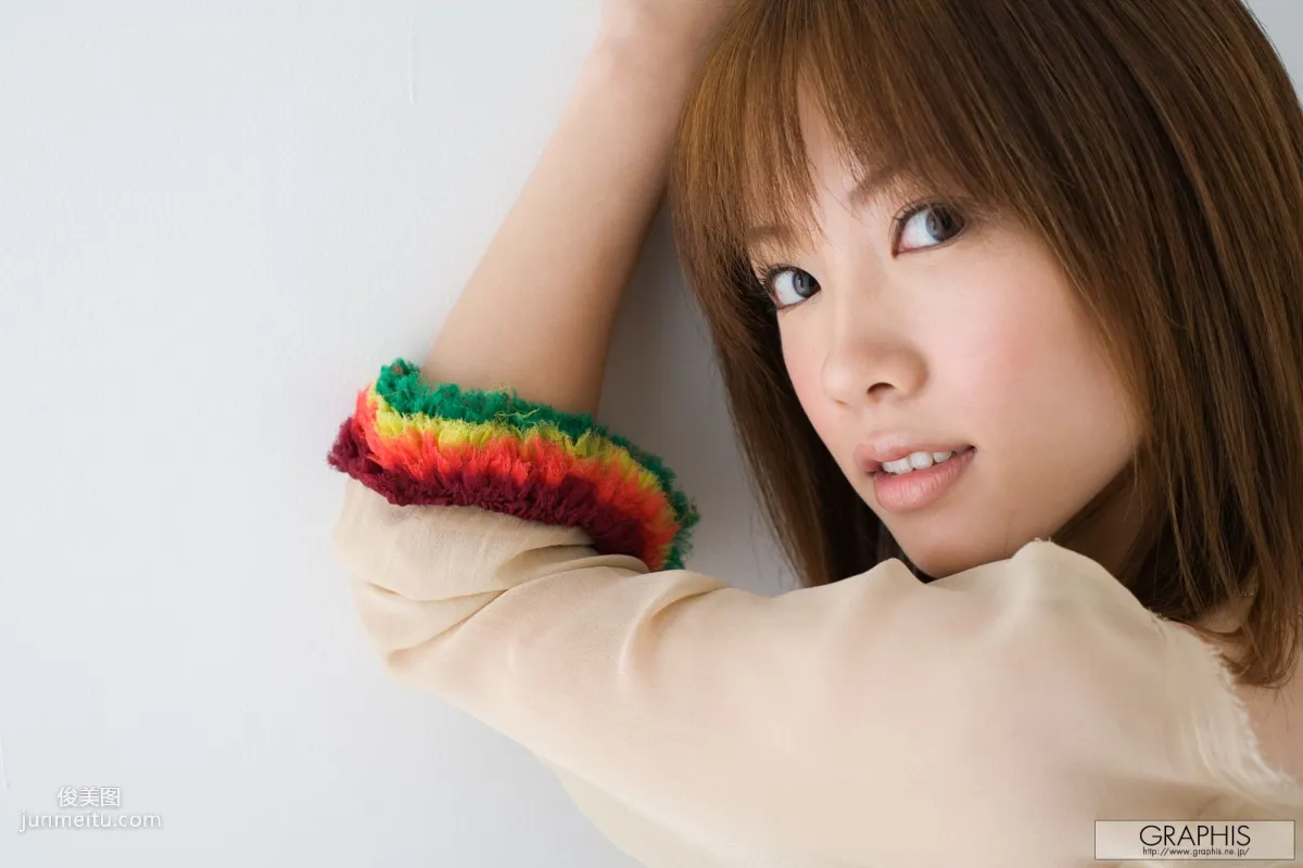 椎名れいか《Gold》 [Graphis] Gals 写真集10