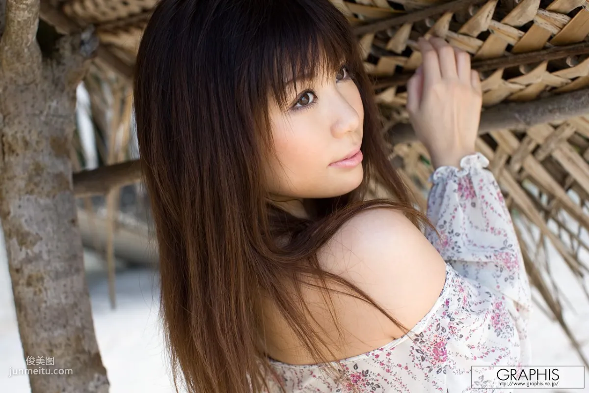 平井綾《Gorgeous Honey》 [Graphis] Gals 写真集4