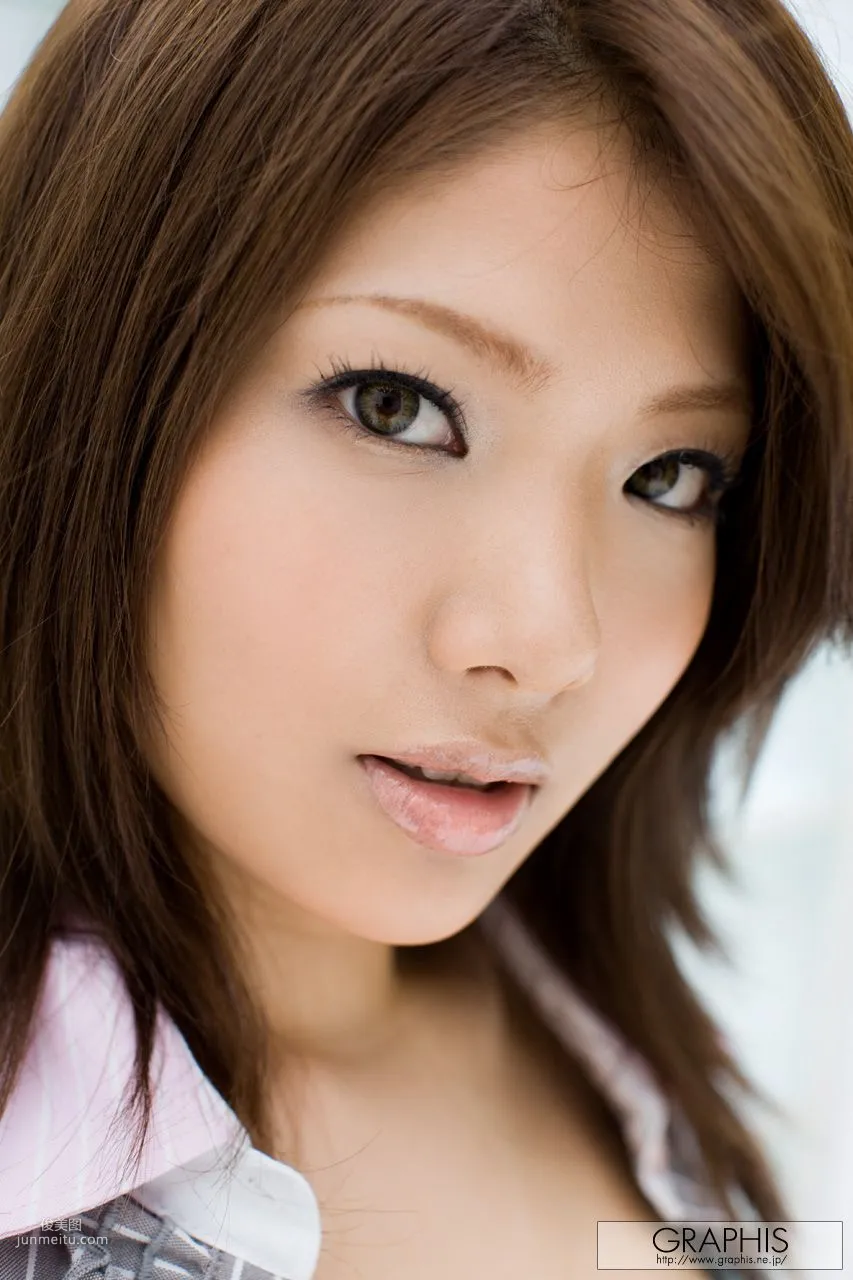 Aya Matsuki 松生彩 [Graphis] First Gravure 初脫ぎ娘 寫真集 7