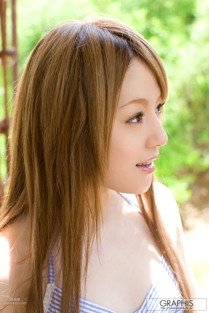 桜井りあ/櫻井莉亞 [Graphis] First Gravure 初脫ぎ娘 寫真集 16