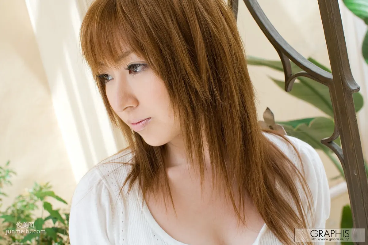 中居みゆ/中居美優 [Graphis] First Gravure 初脫ぎ娘 寫真集 2
